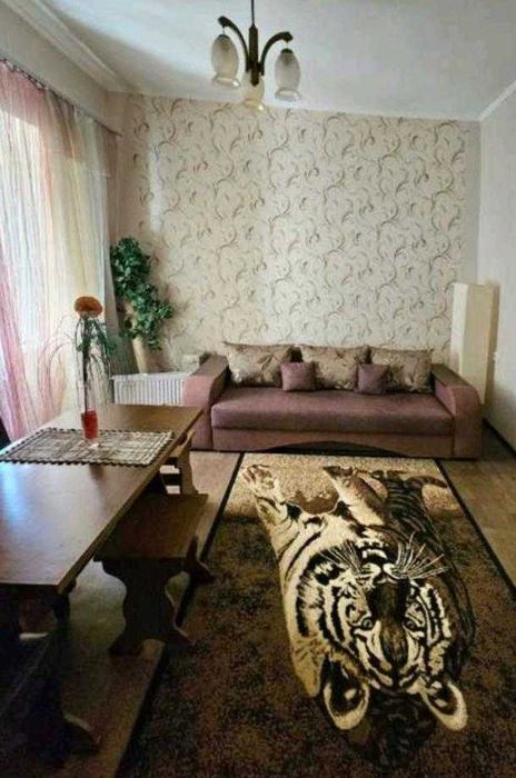 Продам 3к изольовану  квартиру у гарному жилому