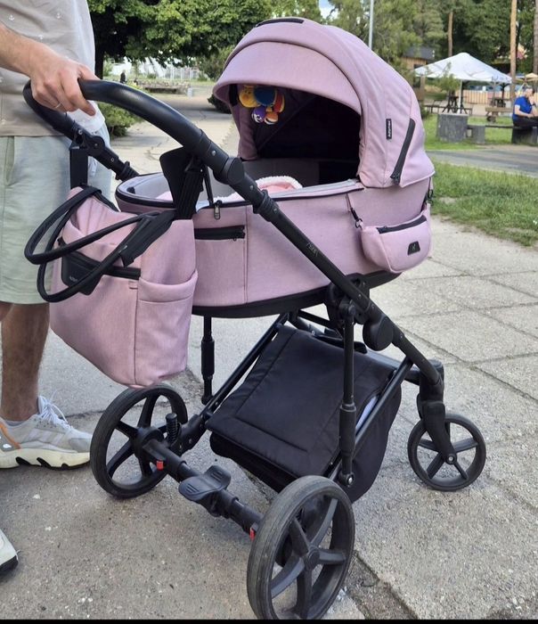 Візочок Adamex Zico 2в1 Рожевий 
Коляска універсальна 2в1