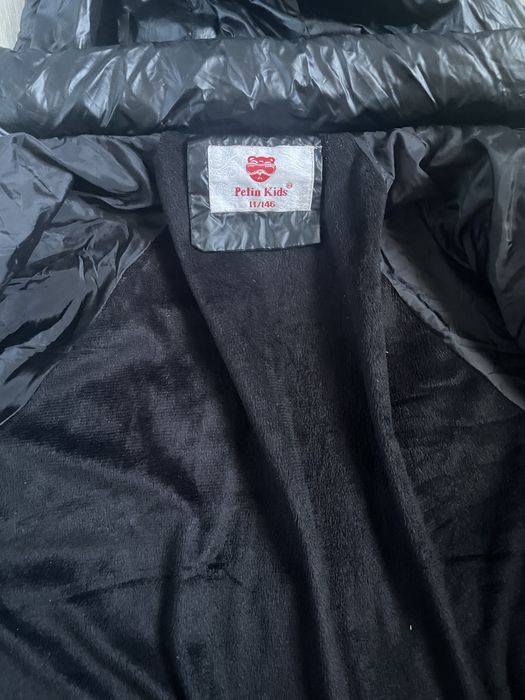 Зимова куртка на дівчинку