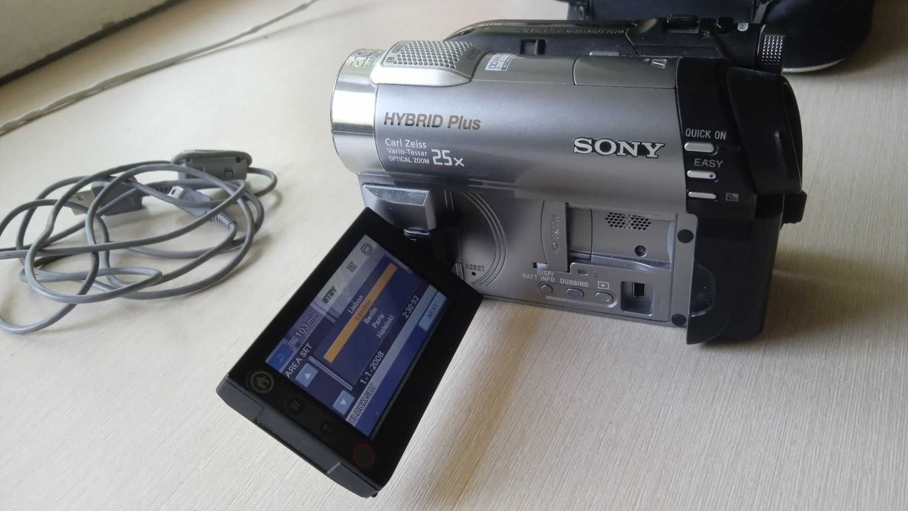 відеокамера Sony D-810E
