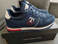 Buty sportowe Tommy Hilfiger - Sneakersy granatowe