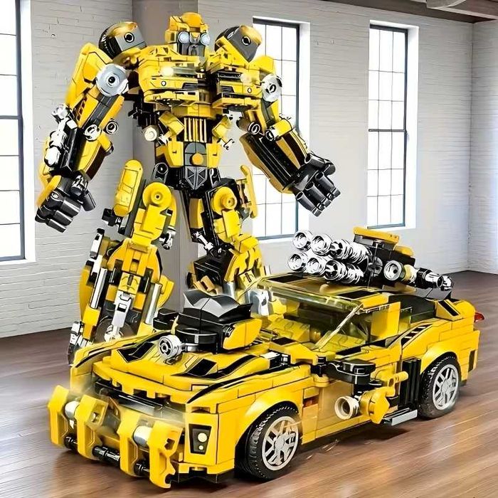 Робот-Конструктор Машинка Трансформер 2 в 1 Бамблбі 792 деталі