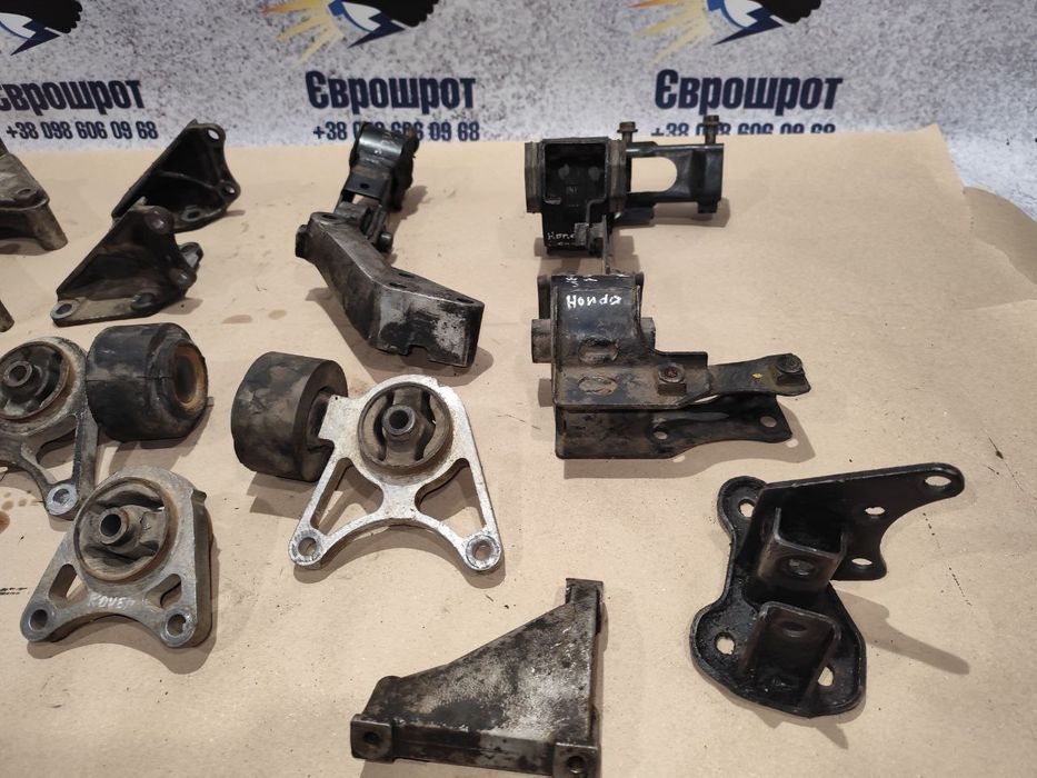 Подушка Land Rover Freelander l 1996-2005p  1.8/2.0 d M47