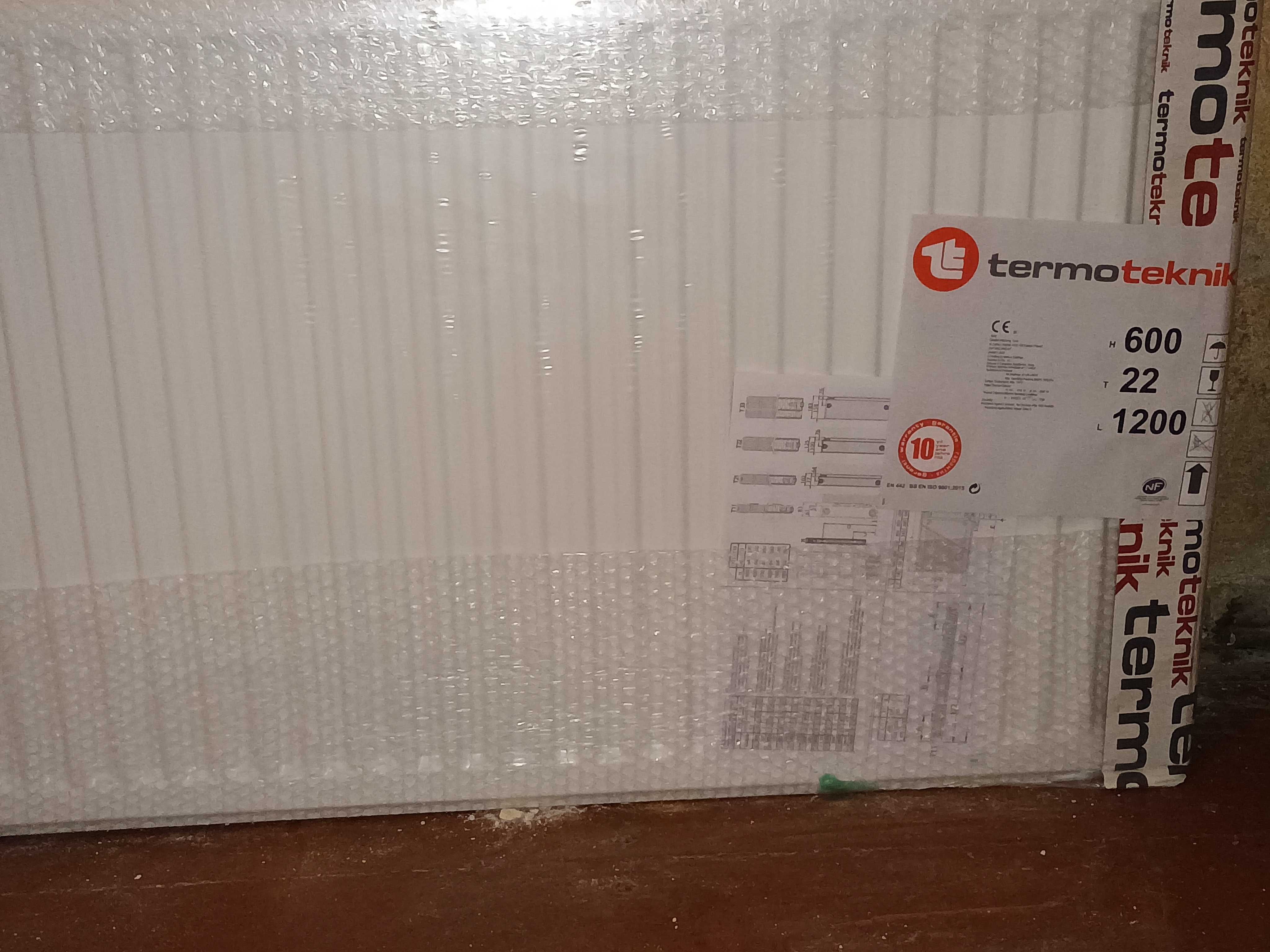Grzejnik Termo Teknik v22/600x1200.