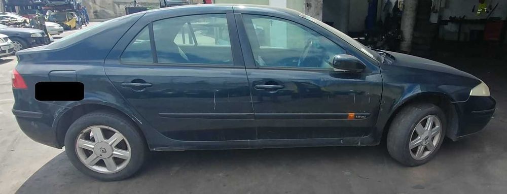 Renault Laguna para peças