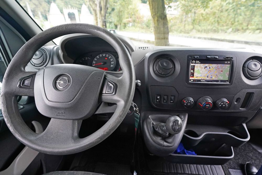 Opel Movano 2.3 L2H2 136 CV – 2016 – 191.548 km – Excelente Estado
