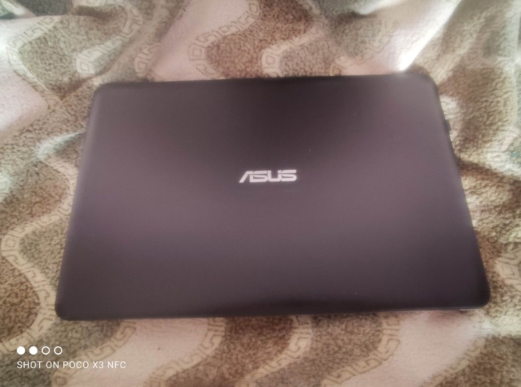 Ноутбук asus x540n