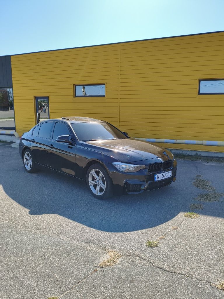 BMW F30 2015 рік задній привід