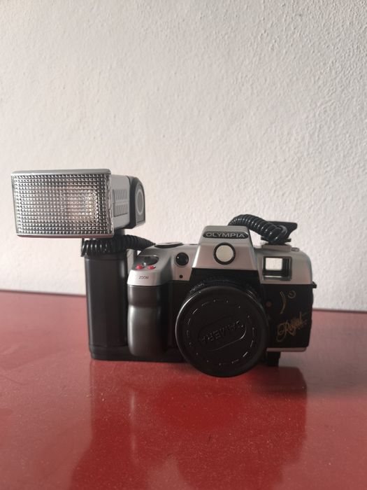 Câmara Olympia Royal Zoom