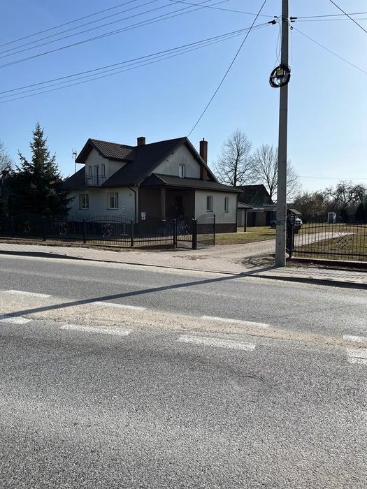 Sprzedam dom z polem