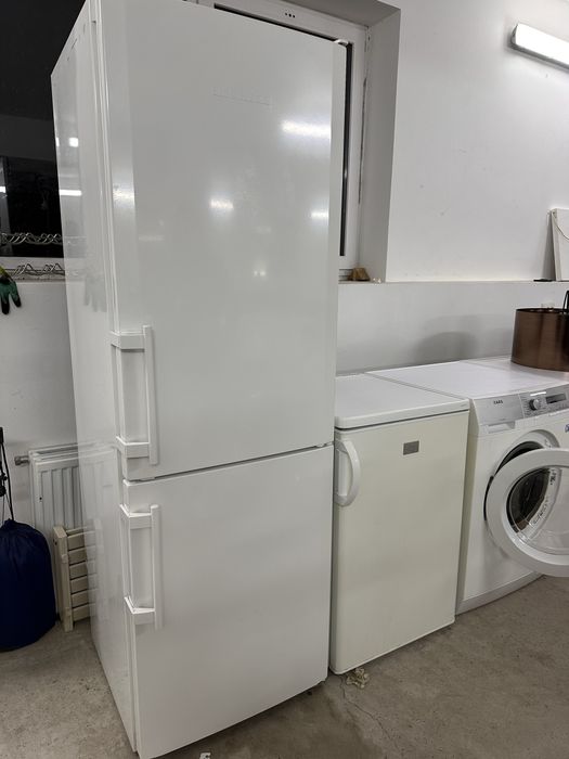 Холодильник Liebherr