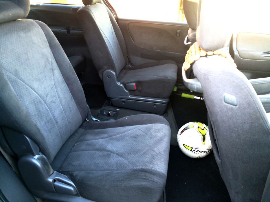 Мазда МПВ Mazda mpv 2002рік гарний стан дизель 2.0 турбо