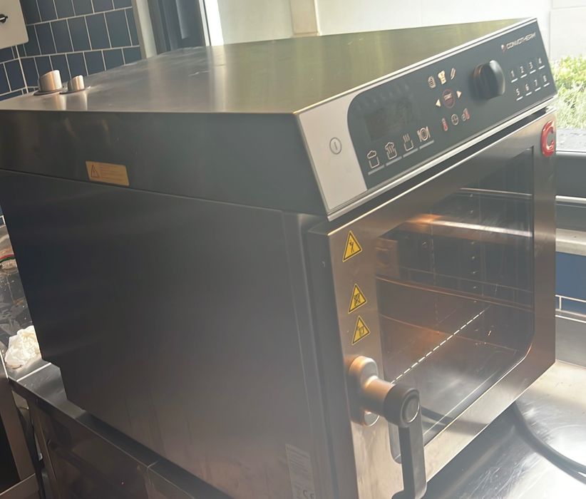 Oportunidade UNICA!! Forno Multiplo Convotherm mini 6.10