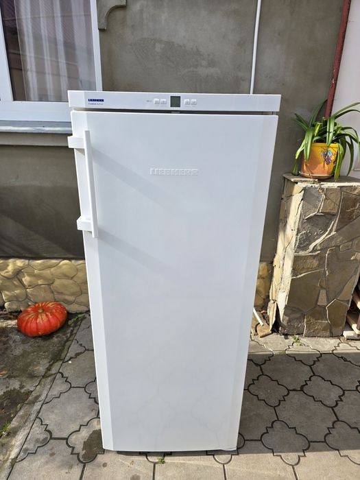 Морозильна камера  Liebherr GN 2323 No Frost  з Німеччини