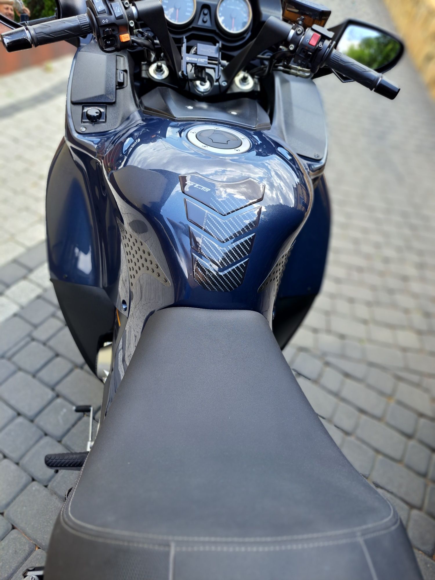 Kawasaki GTR 1400