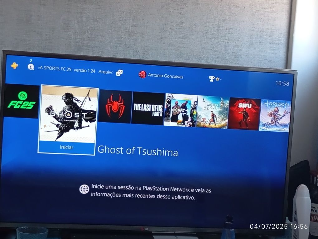 Playstation 4 usado em ótimo estado