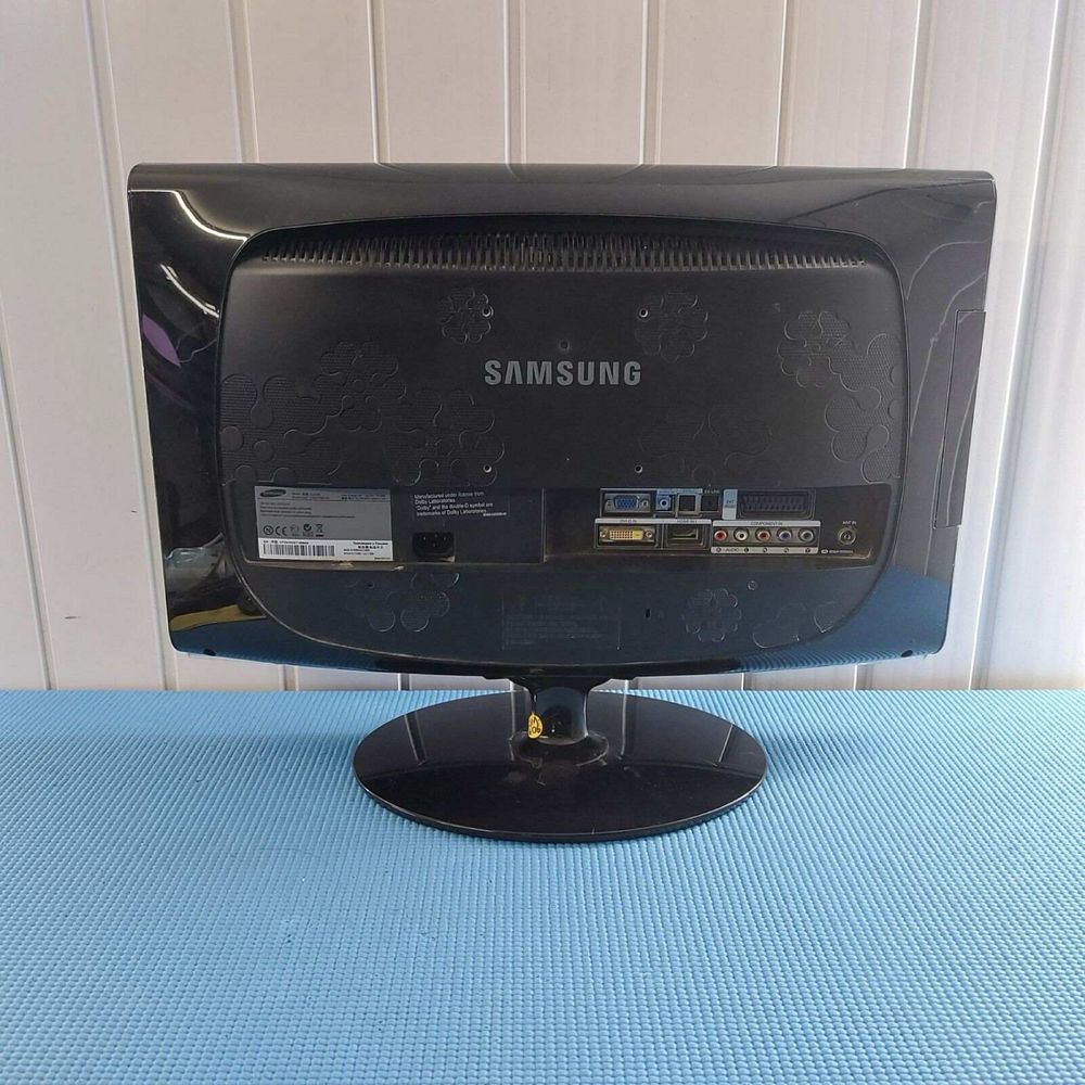Телевізор samsung
