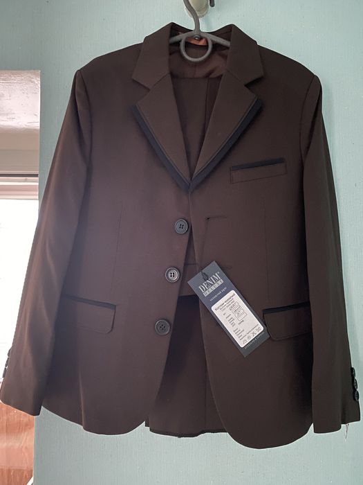 Костюм шкільний на хлопчика