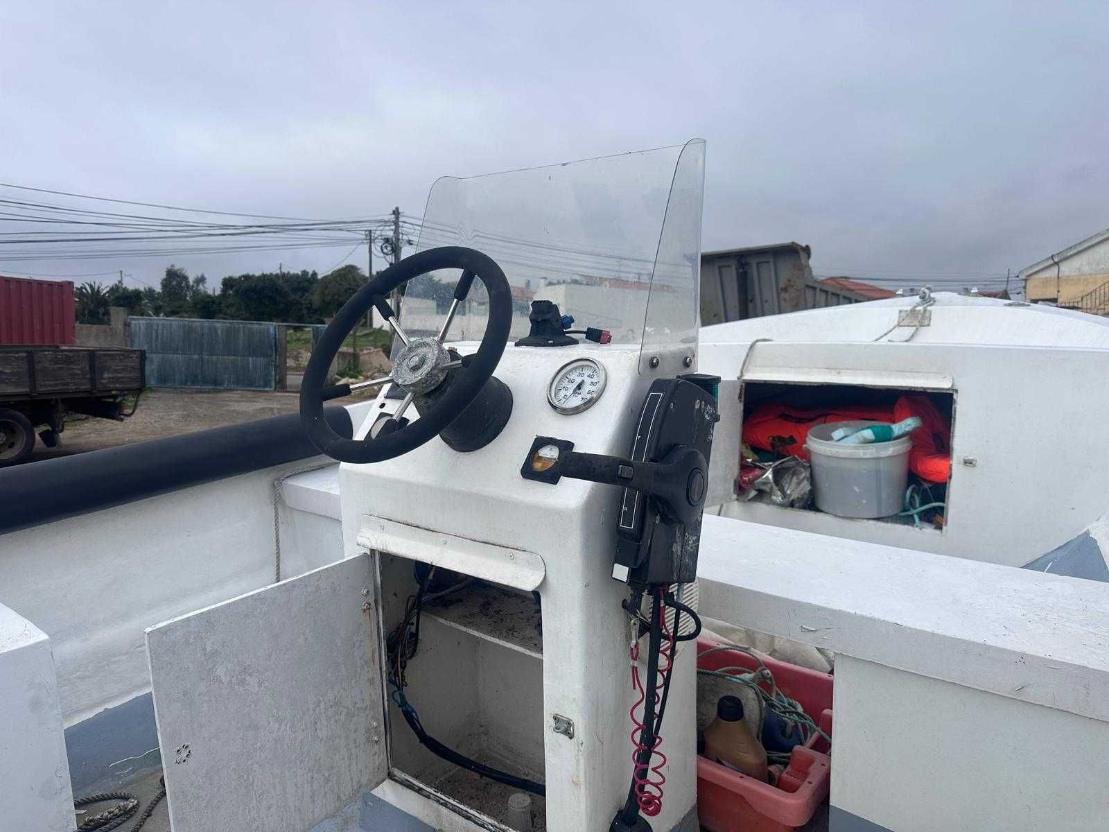 Vendo OBE 4.5 ideal para a pesca e passeio.