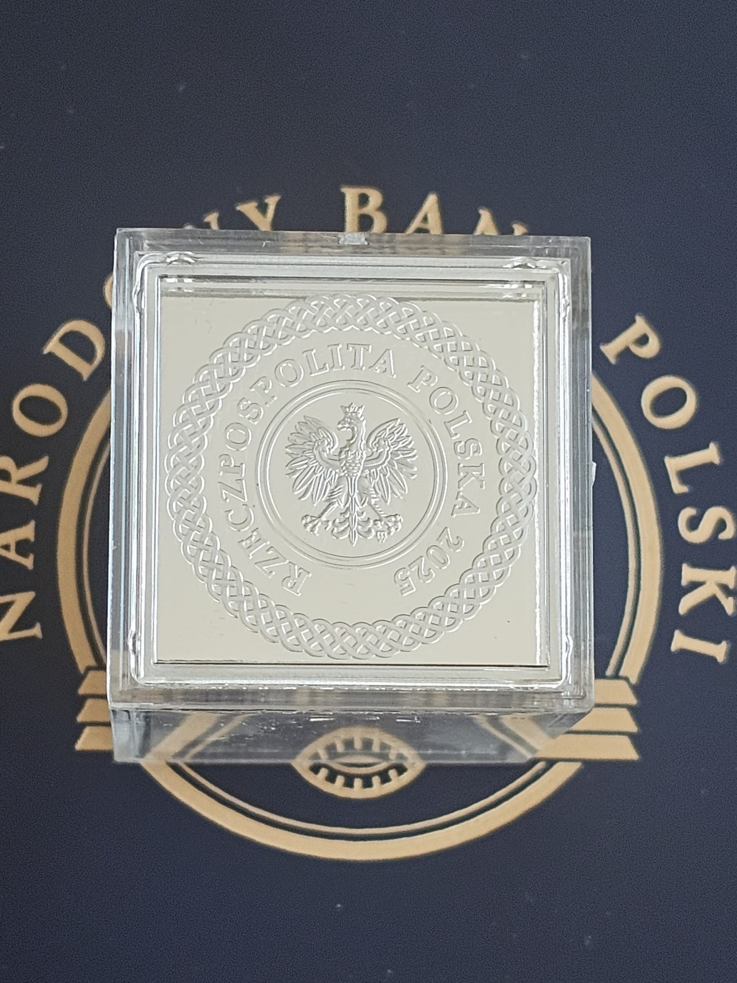 100 zł Tysiąclecie koronacji Bolesława Chrobrego 10oz Ag999 prostopadł