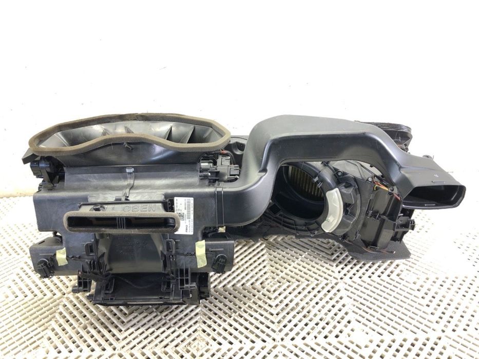 NAGRZEWNICA KOMPLETNA KOMBAJN - 599.00 PLN - AUDI A4 B9 Avant (8W5, 8WD) 2015 - 2025 35 TFSI Mild