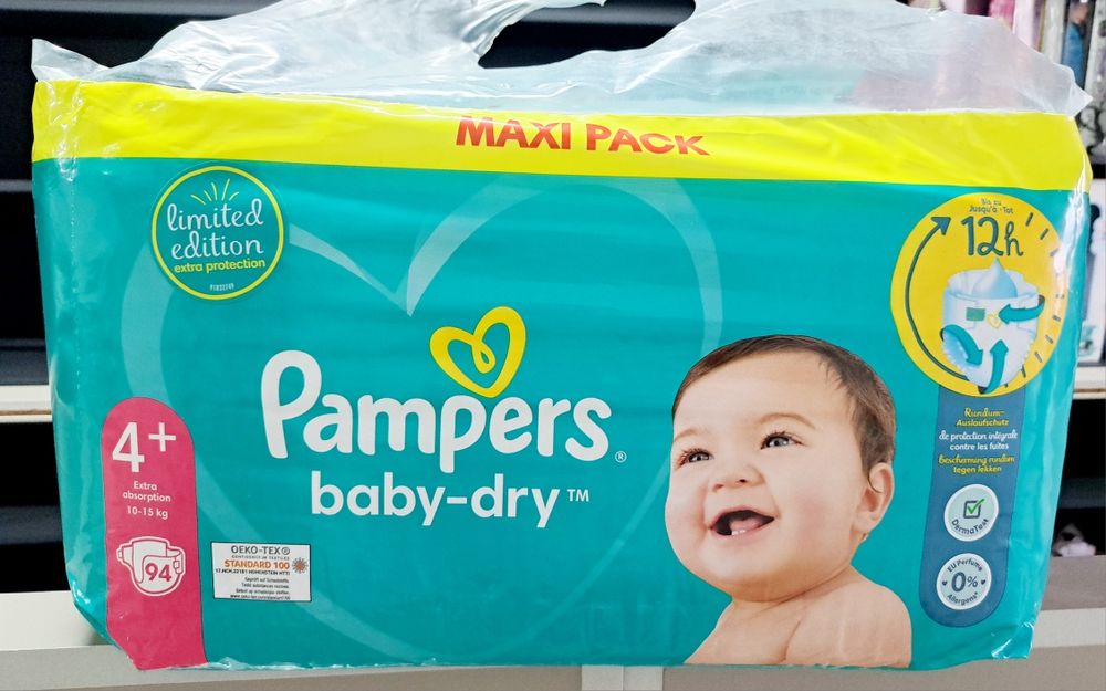Підгузки PAMPERS 4