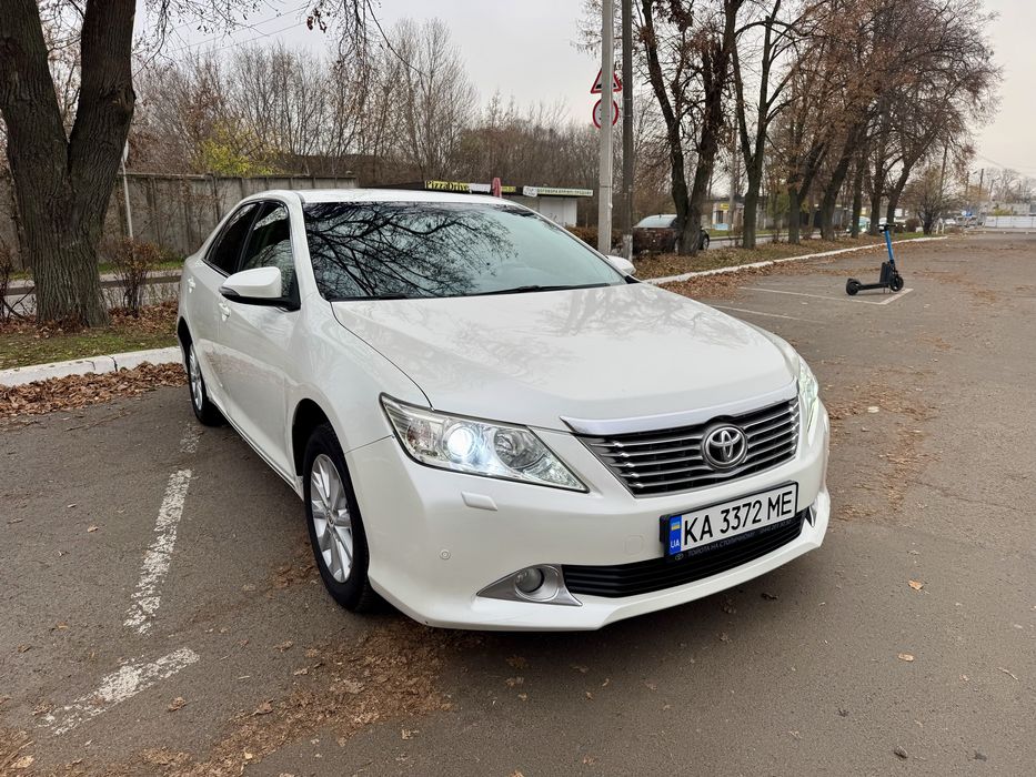 Продам Toyota Camry