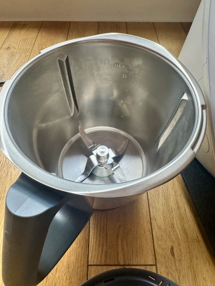 Sprzedam Thermomix TM6 stan bdb
