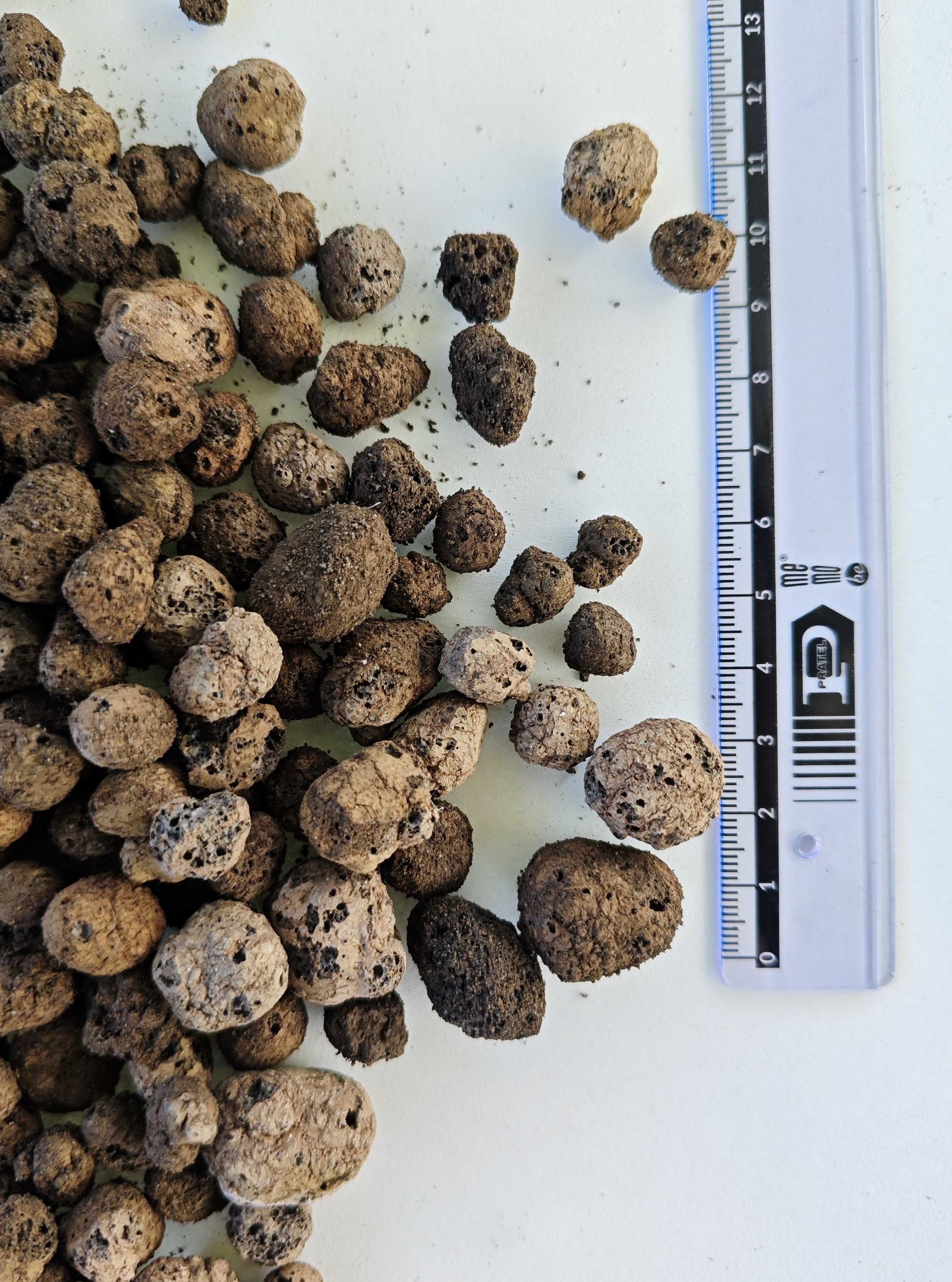 Keramzyt Ogrodowy Ogrodniczy Drenaż Doniczek Worek Podłoże 8-20mm 30L