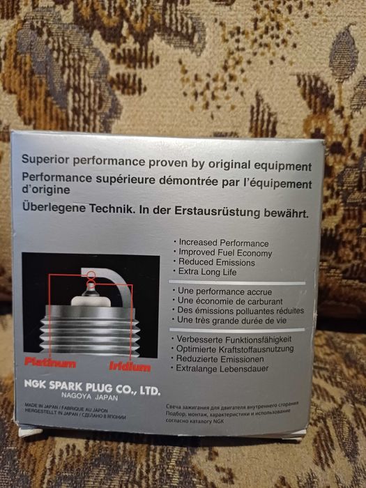 Świece zapłonowe irydowe NGK ILZTR6A8G-94769