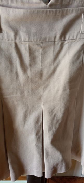 Saia bege, Zara Basic