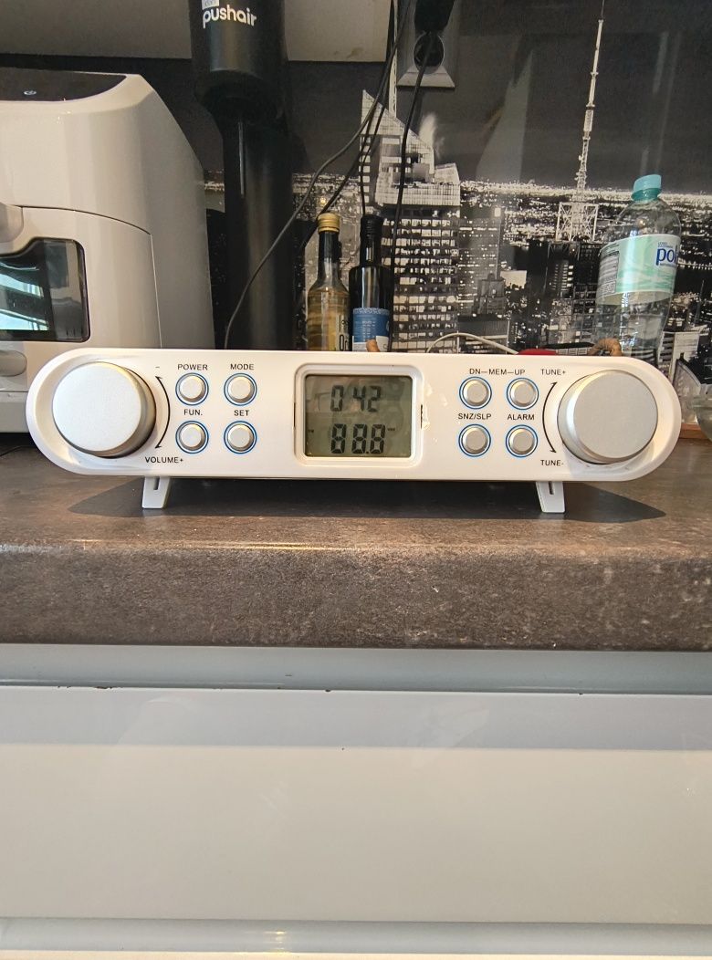 Małe radio do kuchni stan dobry