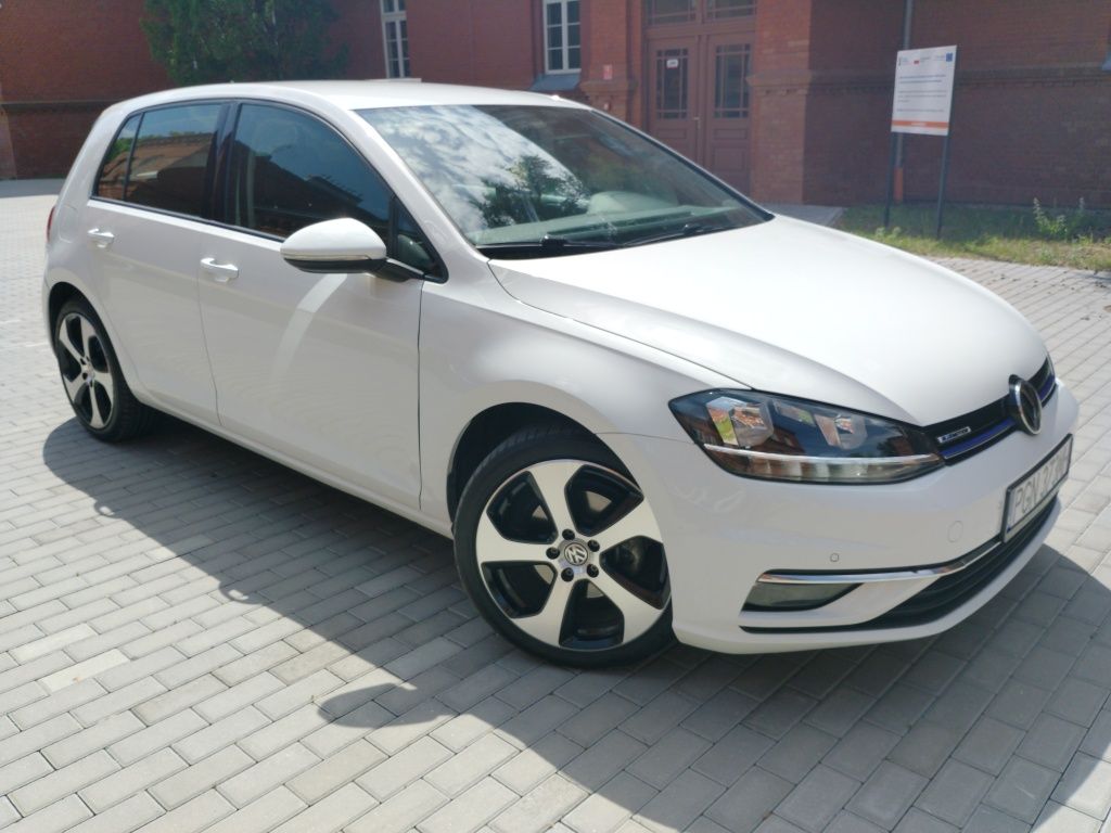 Volkswagen Golf VII lift 7 hatchback 1.4 TSI