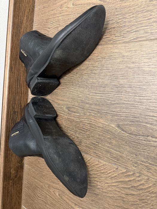 Botki Gino Rossi rozmiar 37