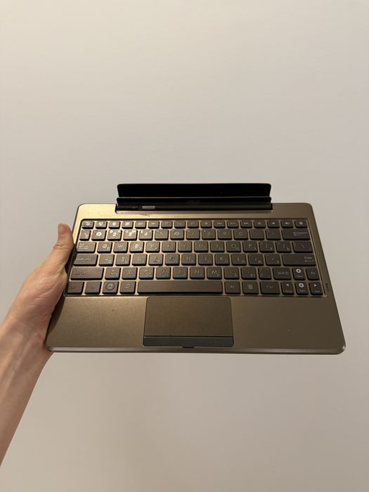 ASUS Transformer TF101 клавіатура
