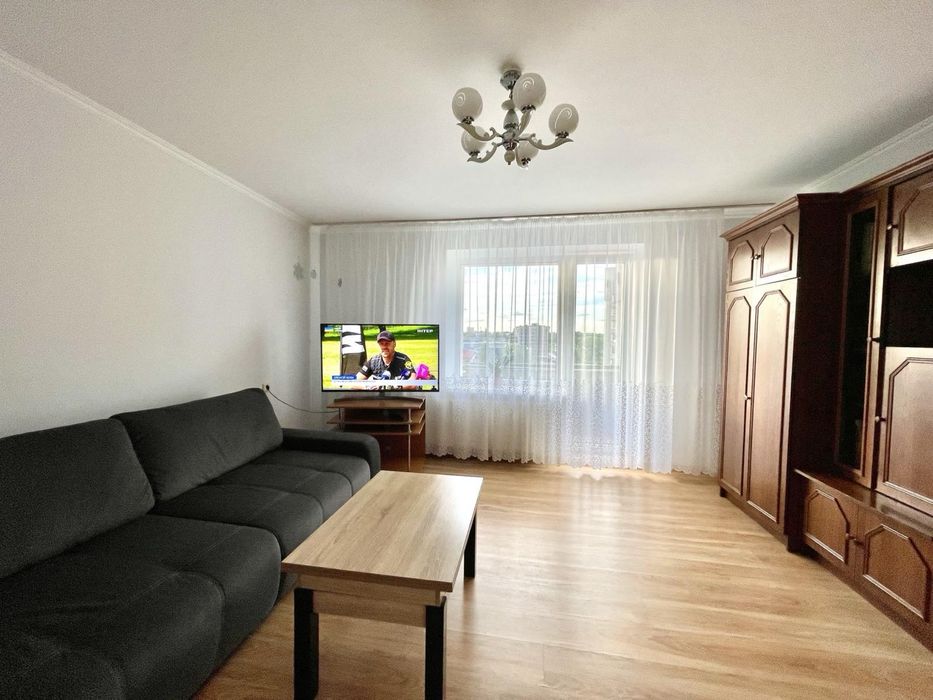 Продаж 3 кімнатної квартири в районі Чайки