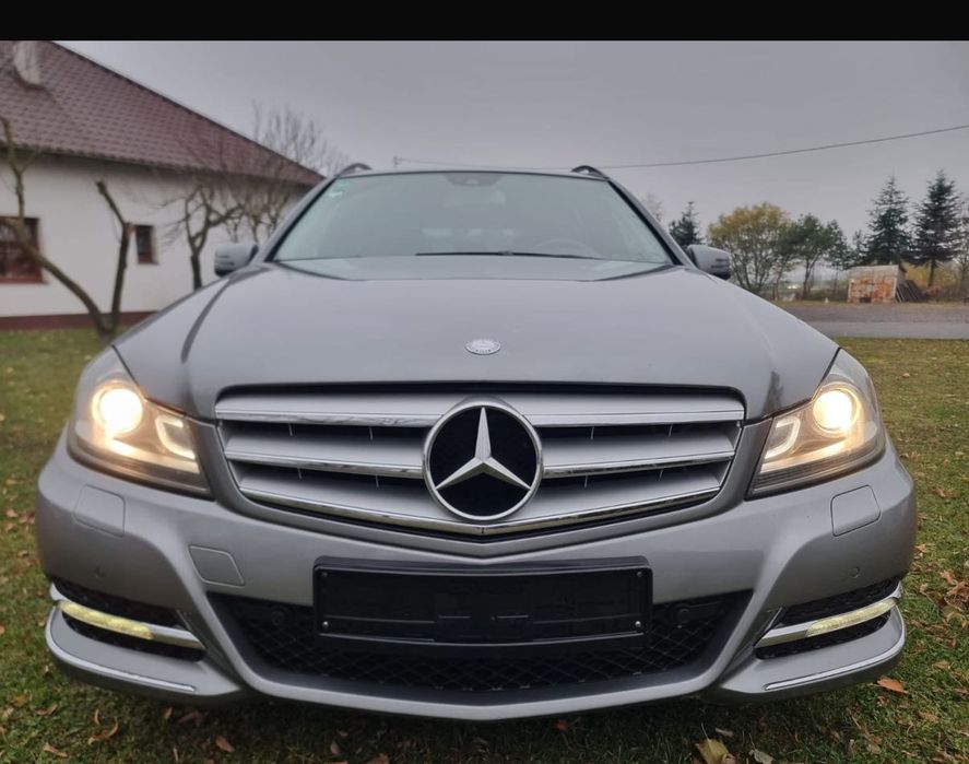 Mercedes W204.  2,2 CDI. Awangarda