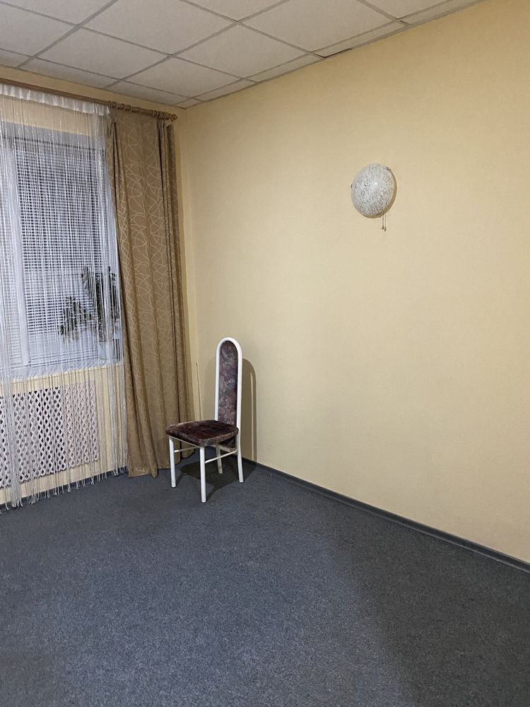 Сдаются офисные помещения 200 м²..