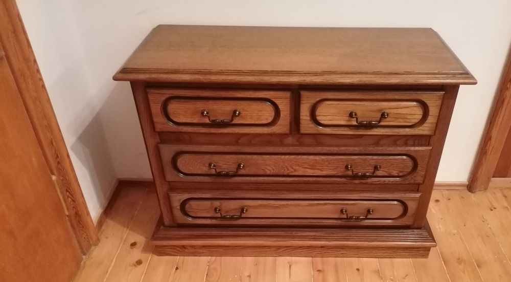 Komoda z lustrem, holenderska, stylowa, dąb, pojemne szuflady