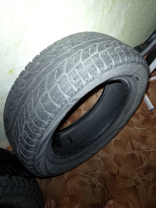 Резина  R18 2 колеса