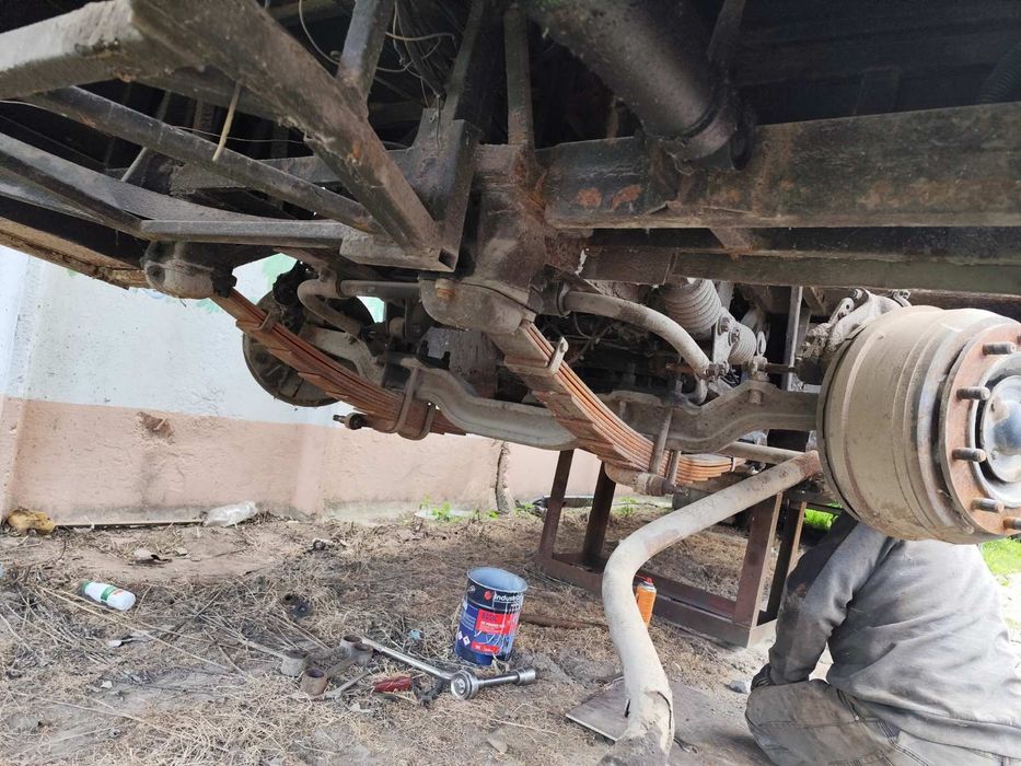 Балка вісь ЛАЗ ЛИЛ автобус передня