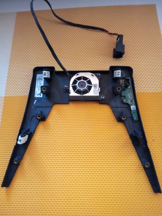 Tesla model S кронштейн камеры ночного видения