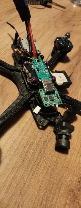 Caddx Gazer kamera analogowa dron fpv