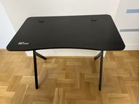 Biurko gamingowe 100 cm x 60 cm czarne