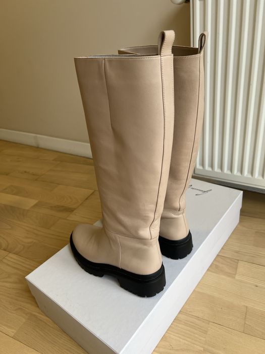 Чоботи шкіряні Італія, 39 р