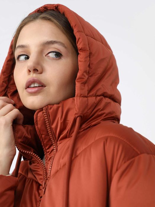 Жіноча зимова куртка Lefties, розмір L