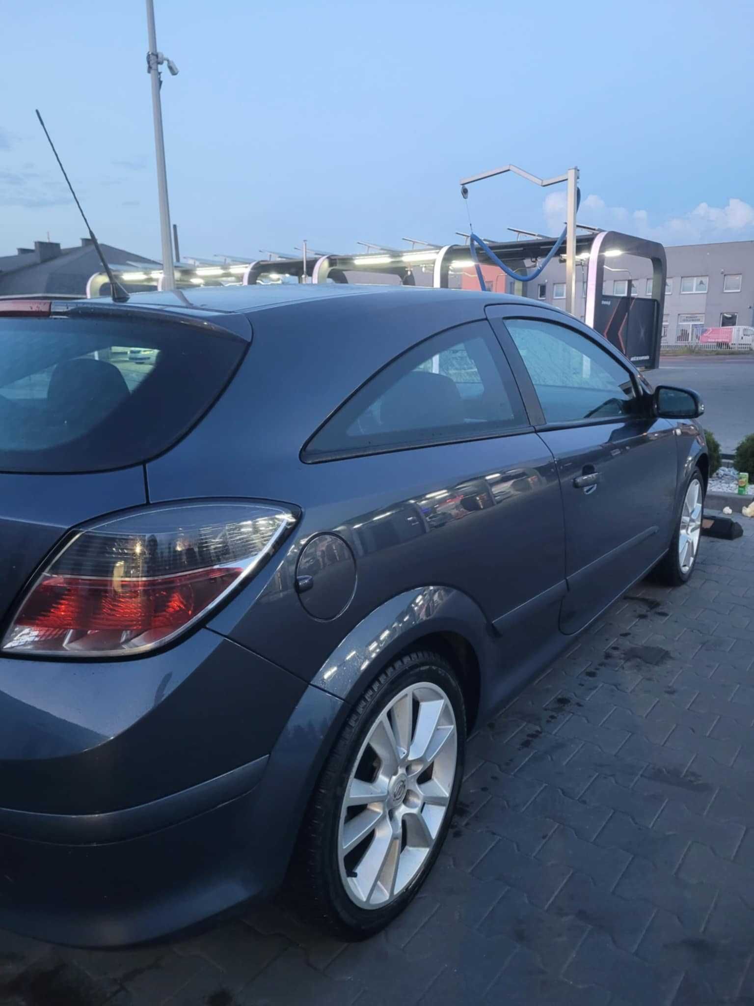 Sprzedam Opla Astra H gtc