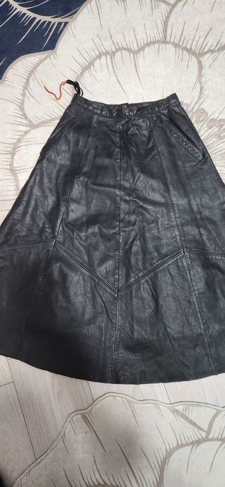 Спідниця з натуральної шкіри