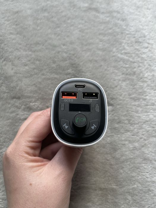 Transmiter samochodowy bluetooth fm Sonru T81 PD 30 W QC 18W ładowarka
