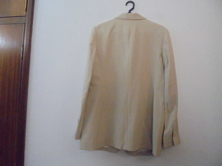 Blazer de senhora da marca DECENIO
